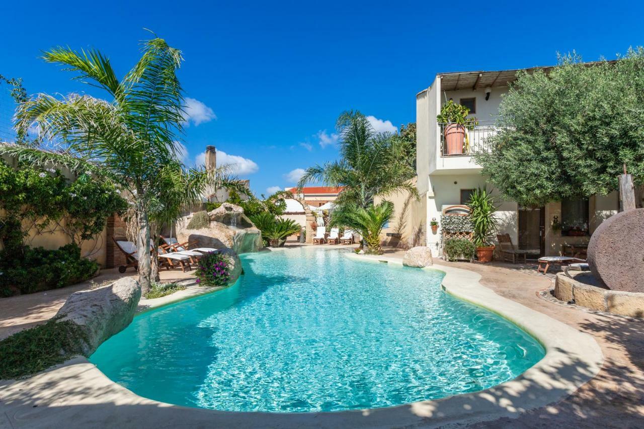 Hotel Villa Canu Кабрас Экстерьер фото